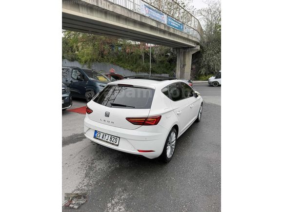 BAYRAMTEPE OTO DAN 350 BİN PEŞİNAT İLE 2017 CAM TAVAN LEON