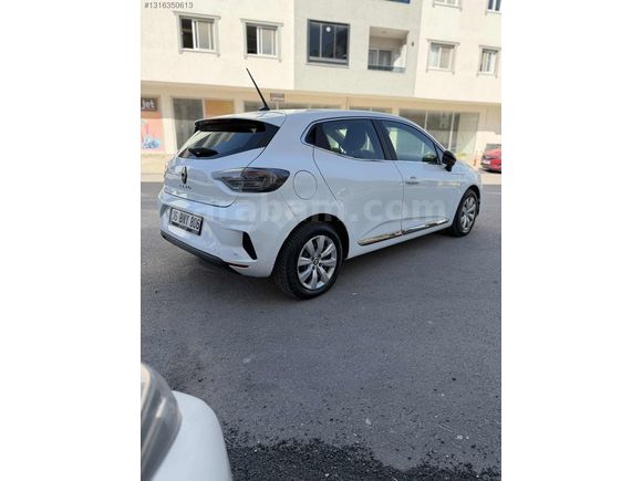 AUTO CMR'DEN 2024 CLIO HAYALET TAB.OKUMA ŞRT TAKİP