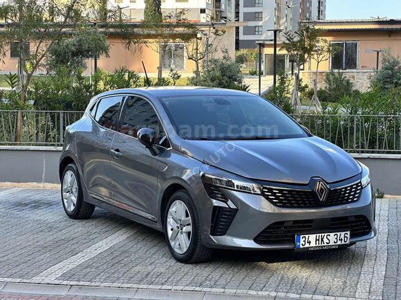 2023 MODEL EVOLUTİON 49.000 KM CLİO