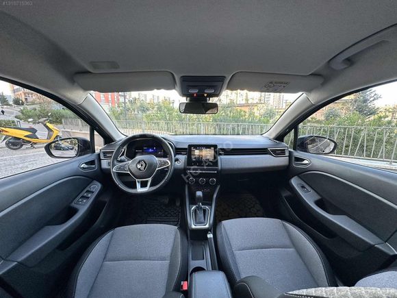 2023 MODEL EVOLUTİON 49.000 KM CLİO