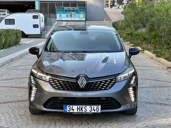 2023 MODEL EVOLUTİON 49.000 KM CLİO