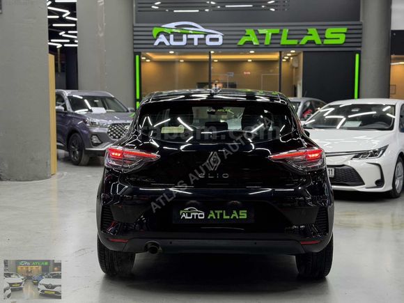 2023 CLİO EVOLUTİON+KATLANIR AYNA+KAMERA+HAYALET+CARPLAY+KEYLESS