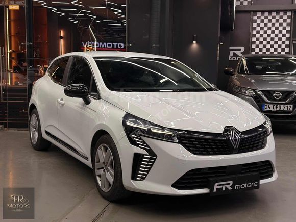 *67.000 KM*2024 CLİO 1.0 TCE EVOLUTİON *KEYLESS-G. GÖRÜŞ-K.AYNA*