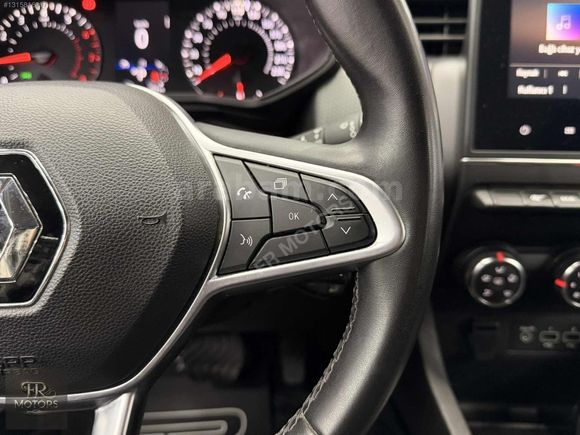 *67.000 KM*2024 CLİO 1.0 TCE EVOLUTİON *KEYLESS-G. GÖRÜŞ-K.AYNA*