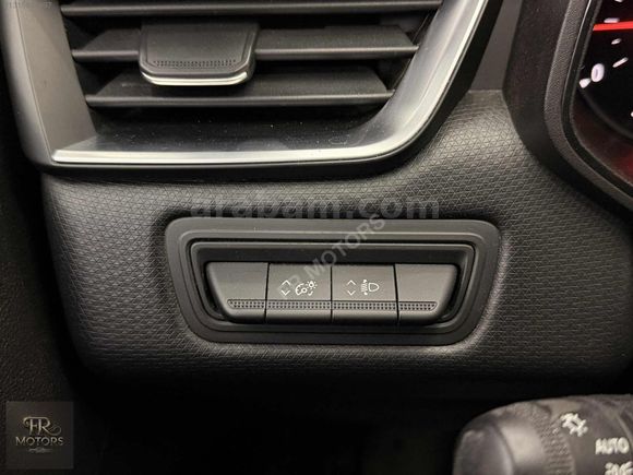 *67.000 KM*2024 CLİO 1.0 TCE EVOLUTİON *KEYLESS-G. GÖRÜŞ-K.AYNA*