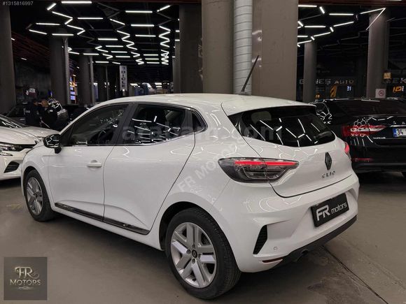 *67.000 KM*2024 CLİO 1.0 TCE EVOLUTİON *KEYLESS-G. GÖRÜŞ-K.AYNA*