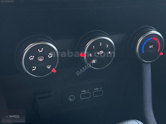 *DEĞİŞENSİZ*HIZLI KREDİ İLE 2024 RENAULT CLİO 1.0TCE EVOLUTİON*