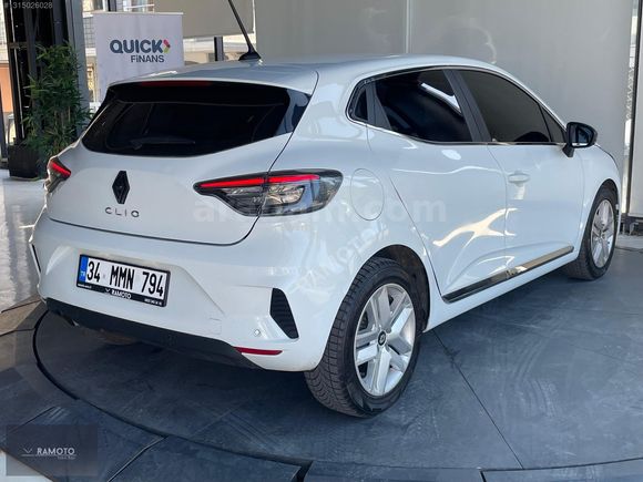 *DEĞİŞENSİZ*HIZLI KREDİ İLE 2024 RENAULT CLİO 1.0TCE EVOLUTİON*