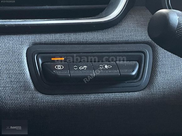 *DEĞİŞENSİZ*HIZLI KREDİ İLE 2024 RENAULT CLİO 1.0TCE EVOLUTİON*