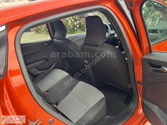 AFK DAN 1.0 TCE CLIO BOYASIZ SERVİS BAKIMLI ÖZEL RENK