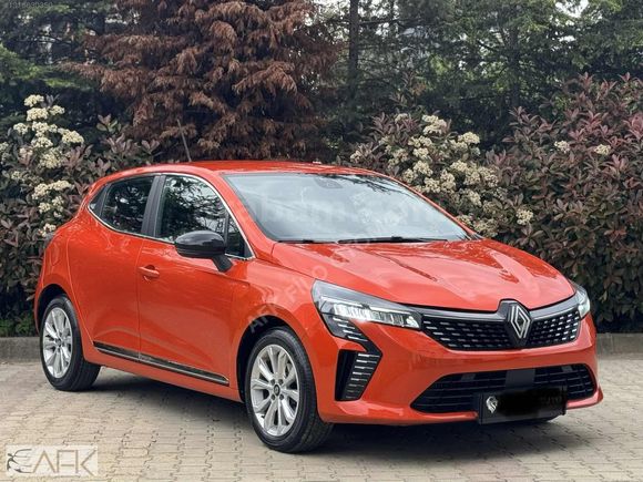 AFK DAN 1.0 TCE CLIO BOYASIZ SERVİS BAKIMLI ÖZEL RENK