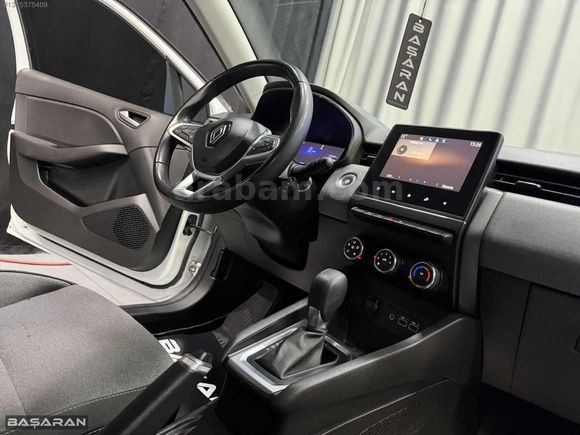 BAŞARAN'DAN HATASIZ 2023 CLİO 1.0 TCE EVO 300.000 PEŞİNATLA