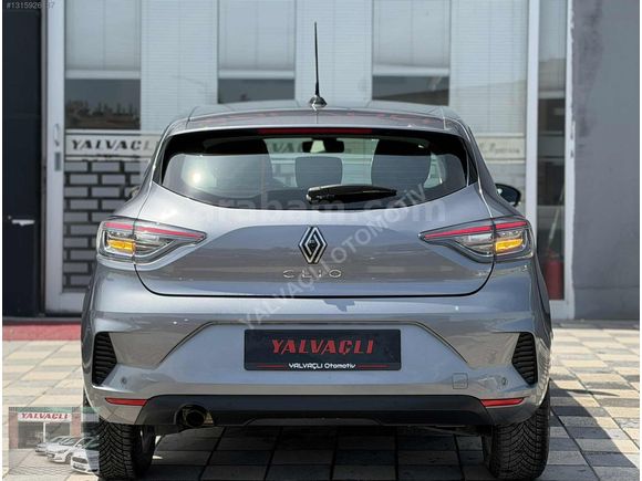 2023 Hatasız ! 34.000 Km_CLİO_1.0T_EVOLUTİON_X-TRONİC_ÇelikJANT