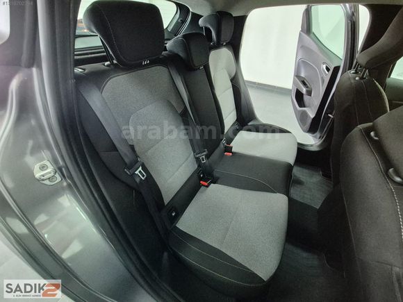 SADIK2'DEN 2024 RENAULT CLIO EVOLUTION 1.0 X-TRONIC 90 BG