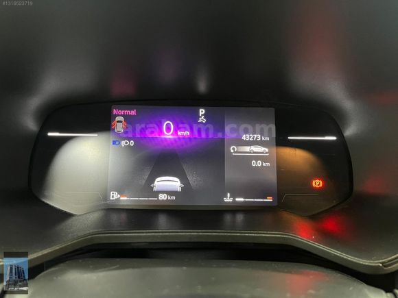 YÜCELER OTO'DAN 2024 MODEL RENAULT CLİO EVOLUTİON KDV%20 HATASIZ