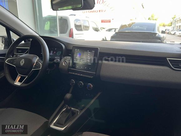 HALİM OTOMOTİV.2025 RENAULT CLİO 1.0TCE EVOLUTİON BOYASIZ+Ç.JANT
