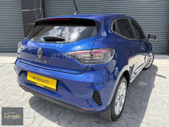 MEYDAN AUTO 2024 MODEL RENAULT CLIO 1.0 TCE EVOLUTİON BOYASIZ