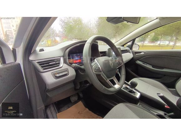2025 Model Hatasız Boyasız Tramersiz Clio 1.0 TCE Evolution X-Tr