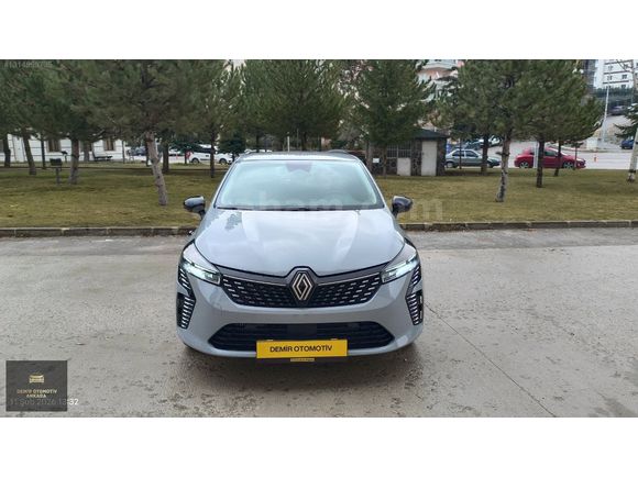 2025 Model Hatasız Boyasız Tramersiz Clio 1.0 TCE Evolution X-Tr