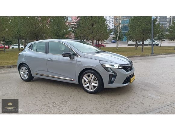 2025 Model Hatasız Boyasız Tramersiz Clio 1.0 TCE Evolution X-Tr