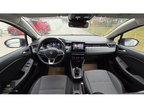 2025 Model Hatasız Boyasız Tramersiz Clio 1.0 TCE Evolution X-Tr