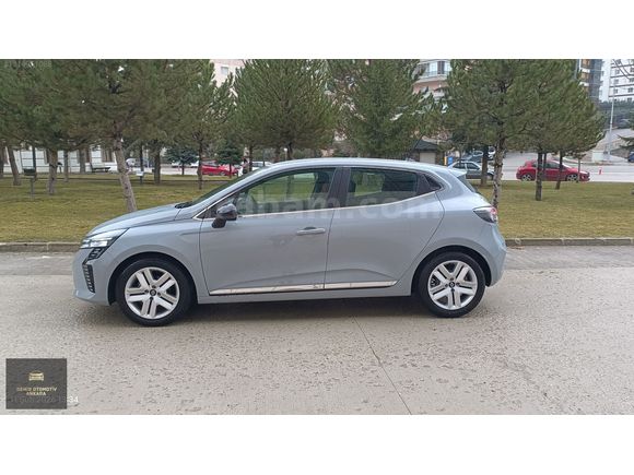 2025 Model Hatasız Boyasız Tramersiz Clio 1.0 TCE Evolution X-Tr
