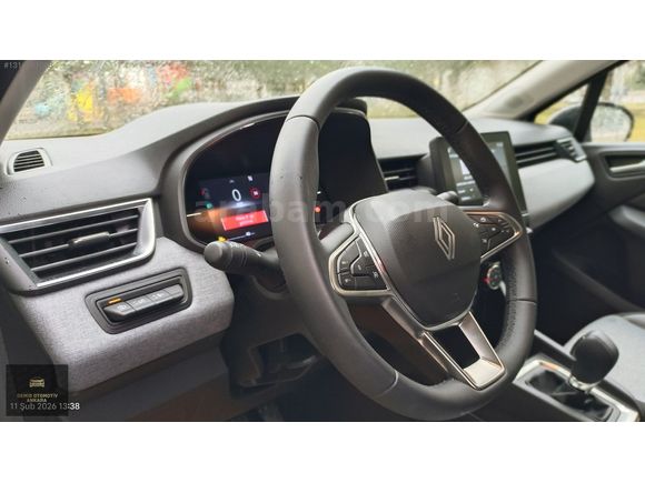2025 Model Hatasız Boyasız Tramersiz Clio 1.0 TCE Evolution X-Tr