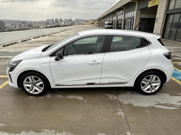 Ventura Motors'tan GSR'li Clio Evolution K.K. 12 taksit imk.