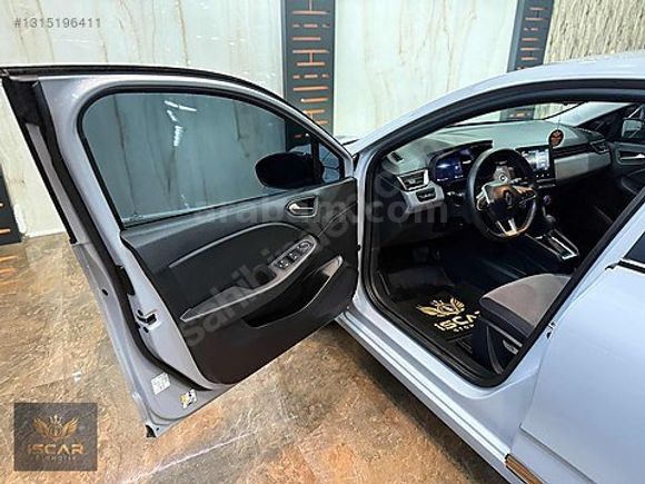 İSCARDAN 2024 RENAULT CLİO 1.0 TCE EVOLUTİON 390.000 PEŞİNATLA