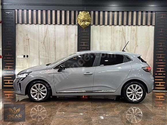 İSCARDAN 2024 RENAULT CLİO 1.0 TCE EVOLUTİON 390.000 PEŞİNATLA