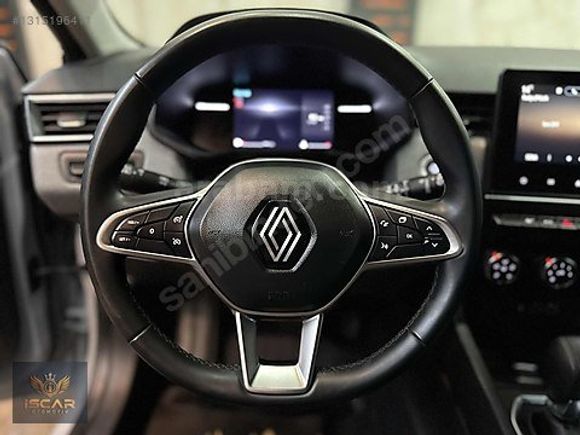İSCARDAN 2024 RENAULT CLİO 1.0 TCE EVOLUTİON 390.000 PEŞİNATLA