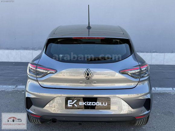 2025 CLİO EVOLUTİON GSR 2 HATASIZ BOYASIZ 12.000 KM K.K.TAKSİT