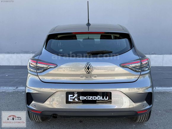 2025 CLİO EVOLUTİON GSR 2 HATASIZ BOYASIZ 12.000 KM K.K.TAKSİT