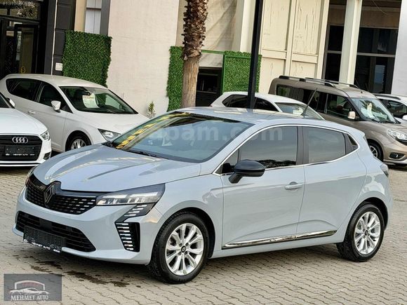 2025 CLİO OTOMATİK BOYASIZ 27 BİN KM
