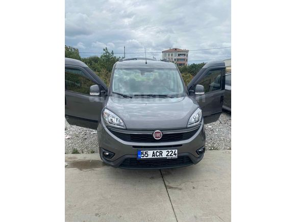 Sahibinden Fiat Doblo Combi 1.6 Multijet Premio Plus 2022 Model 