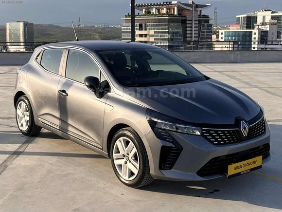 2025 RENAULT CLIO 1.0TCe EVOLOTİON %20 FATURALI HATASIZ