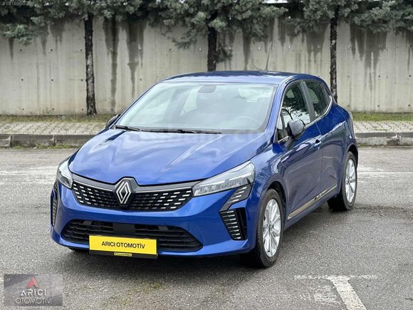 ARICI OTOMOTİV'DEN SIFIR AYARINDA RENAULT CLİO