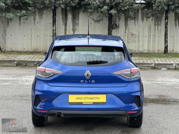 ARICI OTOMOTİV'DEN SIFIR AYARINDA RENAULT CLİO