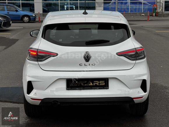 2025-RENAULT-CLİO-1.0 TCE-EVOLUTION-HATASIZ-%20 KDV-8.000KM