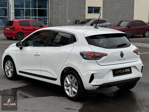 2025-RENAULT-CLİO-1.0 TCE-EVOLUTION-HATASIZ-%20 KDV-8.000KM