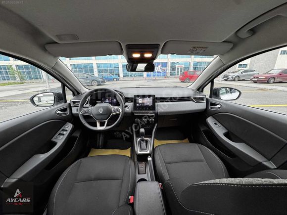 2025-RENAULT-CLİO-1.0 TCE-EVOLUTION-HATASIZ-%20 KDV-8.000KM