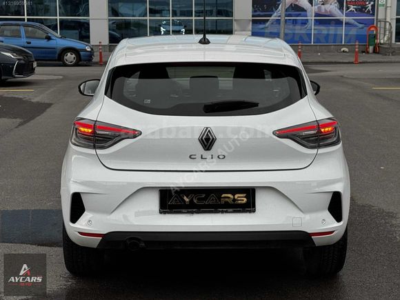 2025-RENAULT-CLİO-1.0 TCE-EVOLUTION-HATASIZ-%20 KDV-8.000KM
