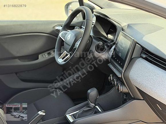 2025 Boyasız ! 7.200 Km CLİO 1.0T_EVOLUTİON_X-Tronic_GSR2_%20KDV