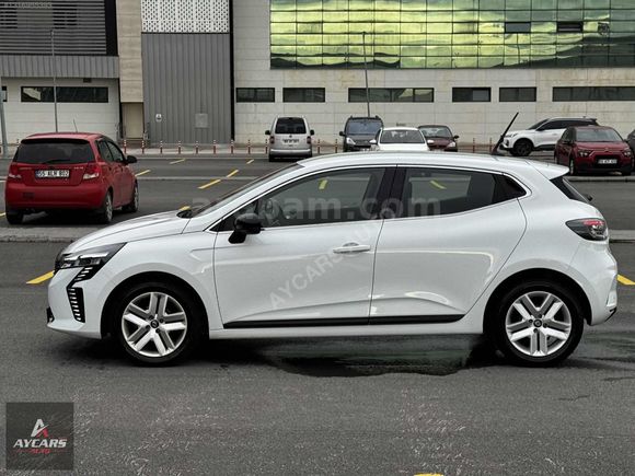 2025-RENAULT-CLİO-1.0 TCE-EVOLUTION-HATASIZ-%20 KDV-12.000KM