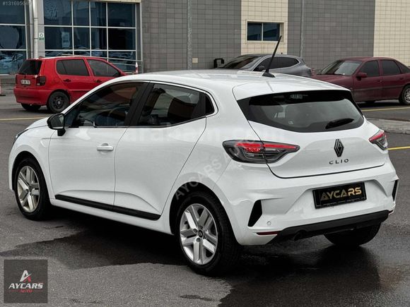 2025-RENAULT-CLİO-1.0 TCE-EVOLUTION-HATASIZ-%20 KDV-10.000KM