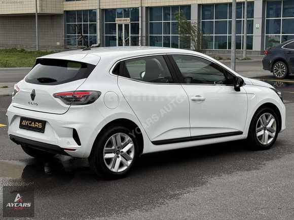 2025-RENAULT-CLİO-1.0 TCE-EVOLUTION-HATASIZ-%20 KDV-10.000KM