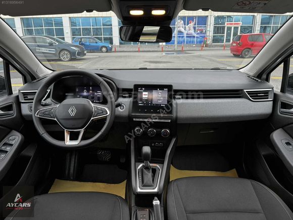2025-RENAULT-CLİO-1.0 TCE-EVOLUTION-HATASIZ-%20 KDV-10.000KM