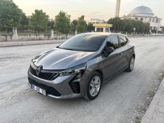 HATASIZ 2025 CLİO EVULOTİON 8.000 KM GSR2
