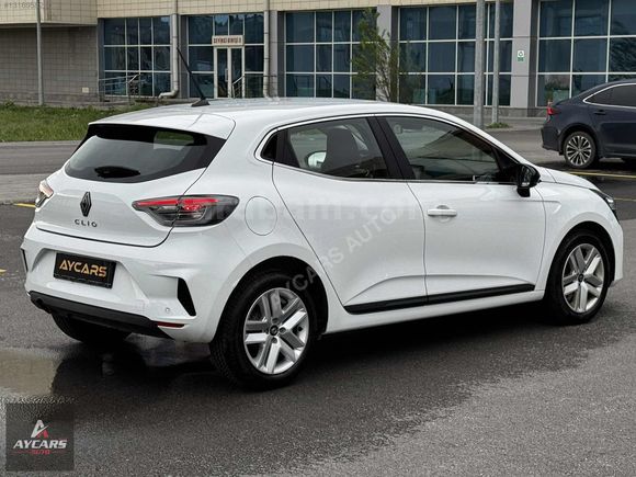 2025-RENAULT-CLİO-1.0 TCE-EVOLUTION-HATASIZ-%20 KDV-8.000KM