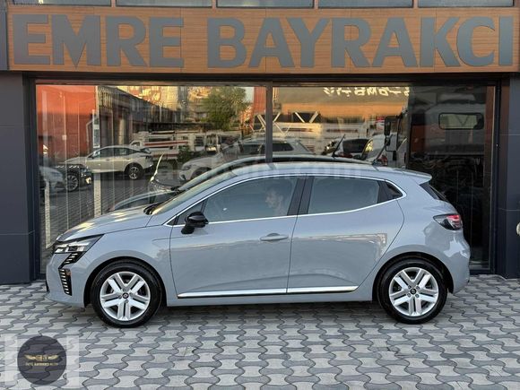 2025 RENAULT CLIO 1.0 TCE 90 BG GSR LI EVOLUTION BOYASZ 6.100 KM